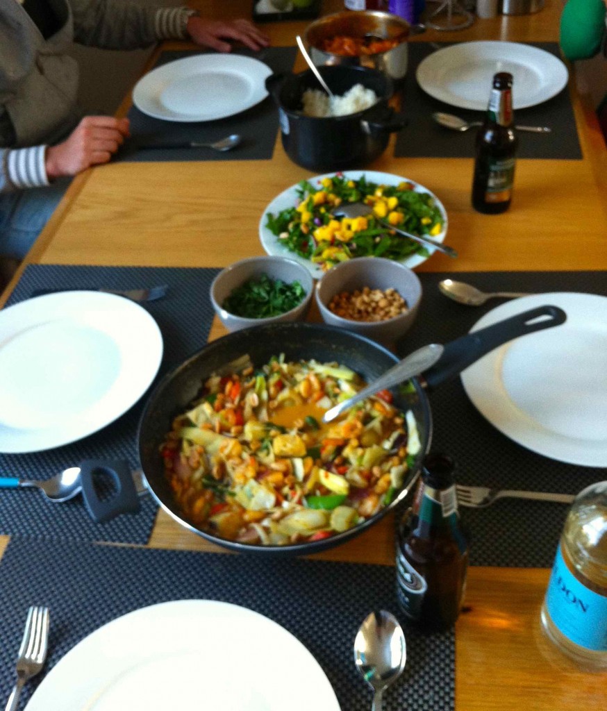 Gele curry met garnalen chickslovefood.com Cottage slaapkamer witte