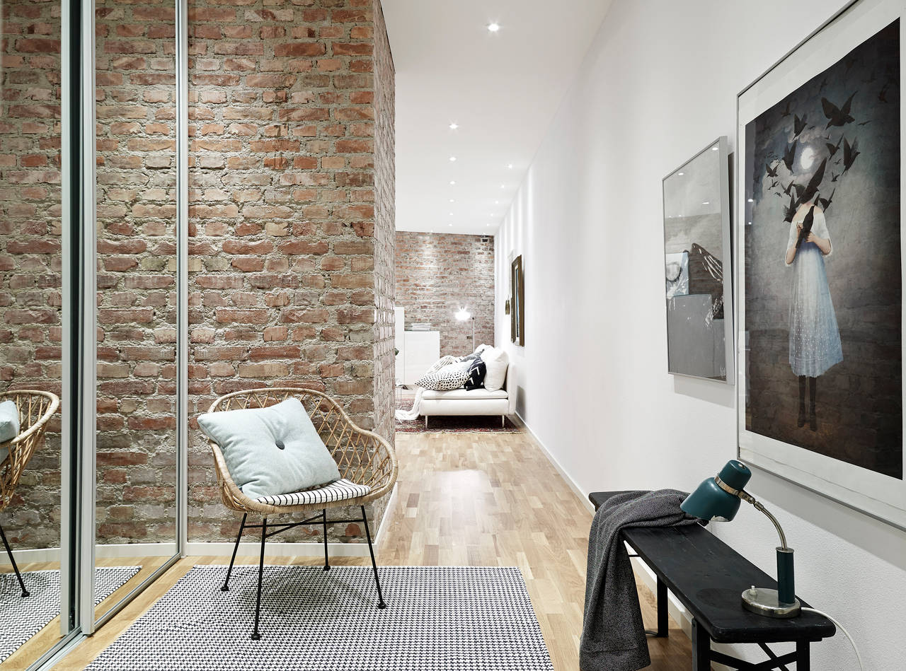 Huis met bakstenen muur als eyecatcher interior junkie