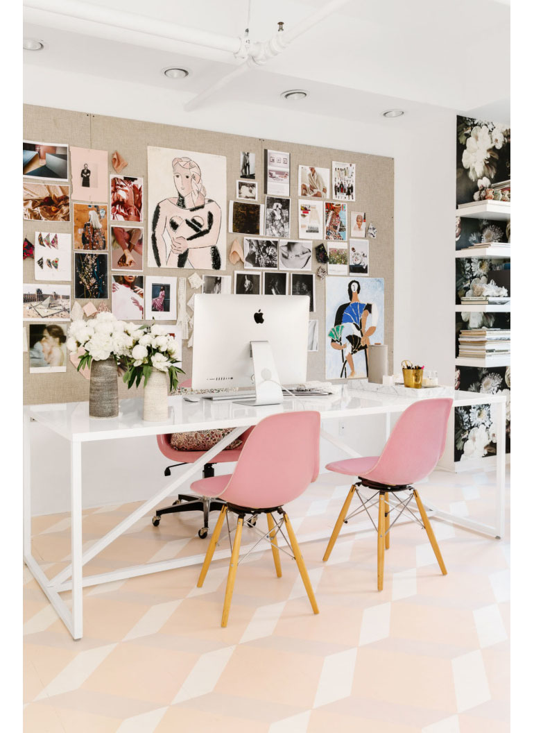 Hoe fijn is het werken op dit stunning kantoor?! interior junkie Slaapkamers ontwerpen retro