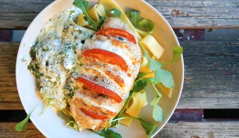 kip caprese uit de oven - gewoon wat een studentje 's avonds eet