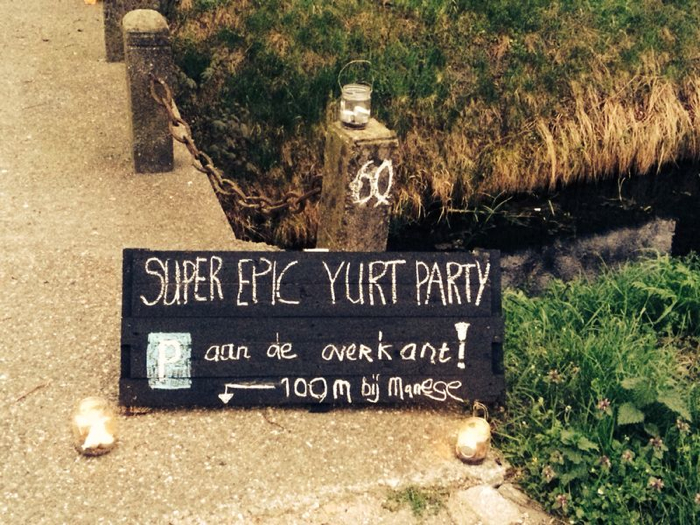 Super Epic Yurt Party Hippies04