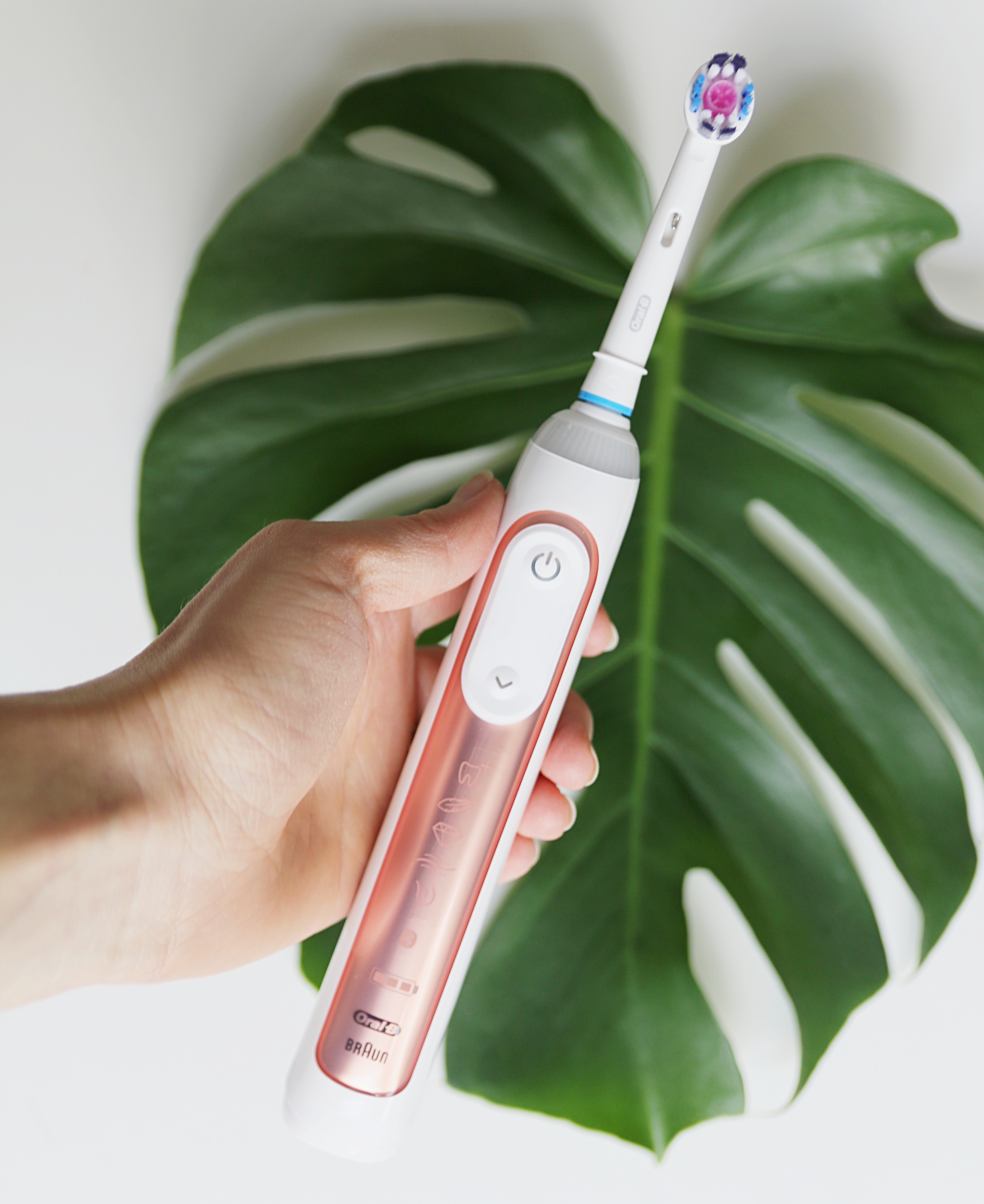 oral b rosegoud tandenborstel