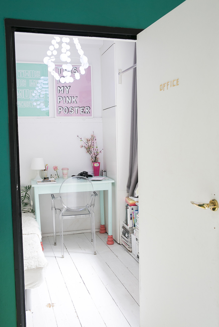 Thuis bij Bettina in een huis vol vintage meubelstukken