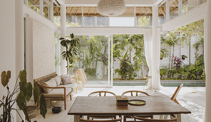 Wonderlijk Thuis in een villa op Bali vol natuurlijke materialen - INTERIOR RX-34